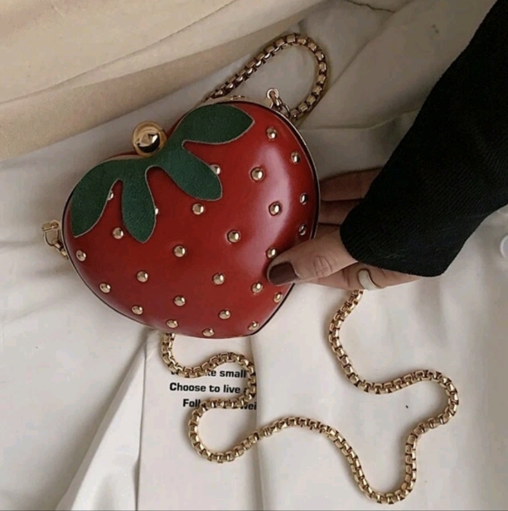 Strawberry small hard shell purse with gold tone chain strap NWT